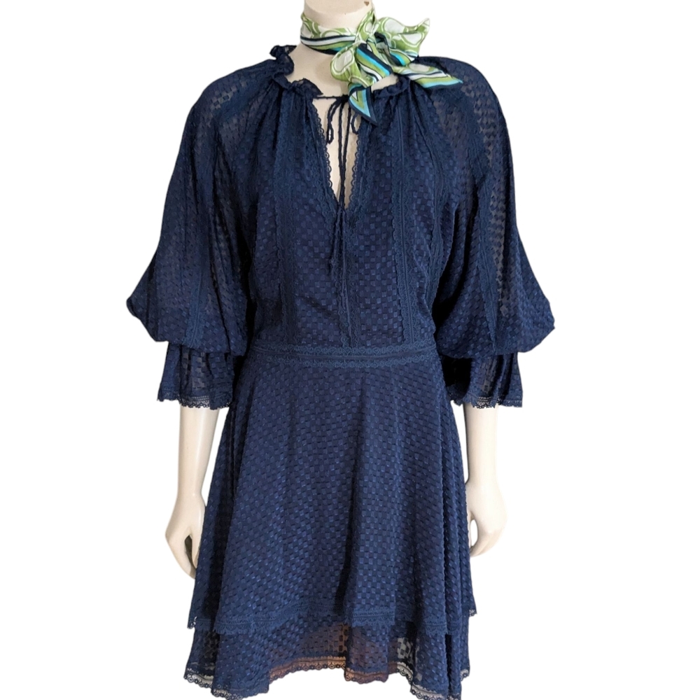 Alice + Olivia Joanne Double Handkerchief Hem Chiffon Dress Size 8